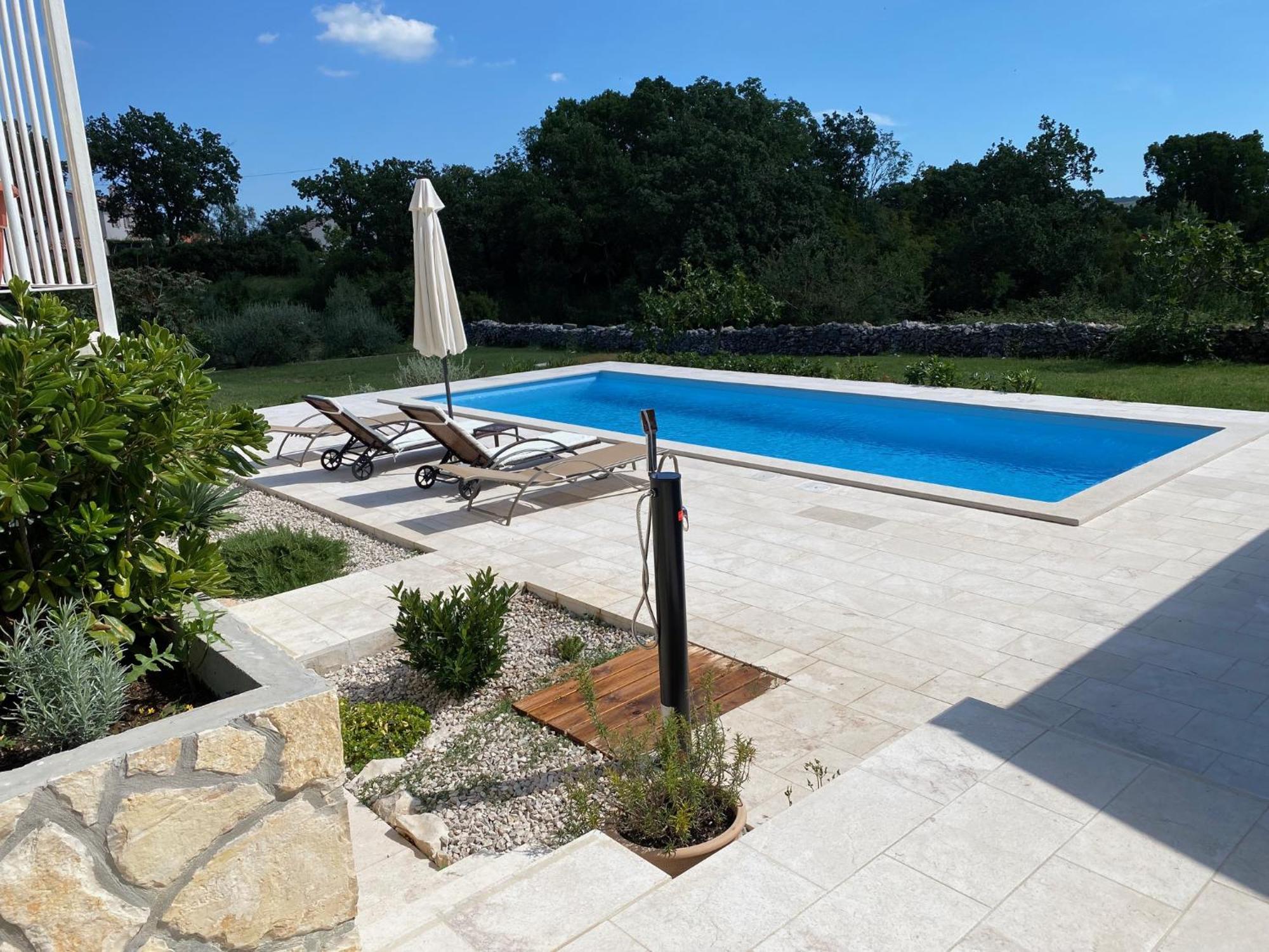 לאבין Villa Yucca Istra מראה חיצוני תמונה